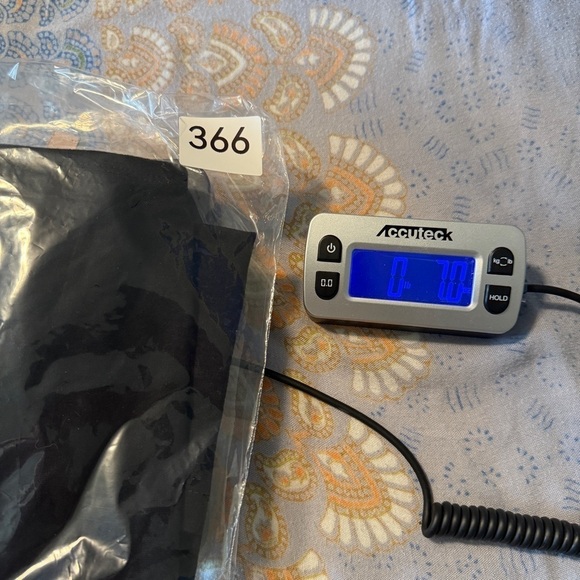 Philosophy Black Skirt - Pull On Pencil Skirt. Office Business Size: Large - Picture 8 of 8